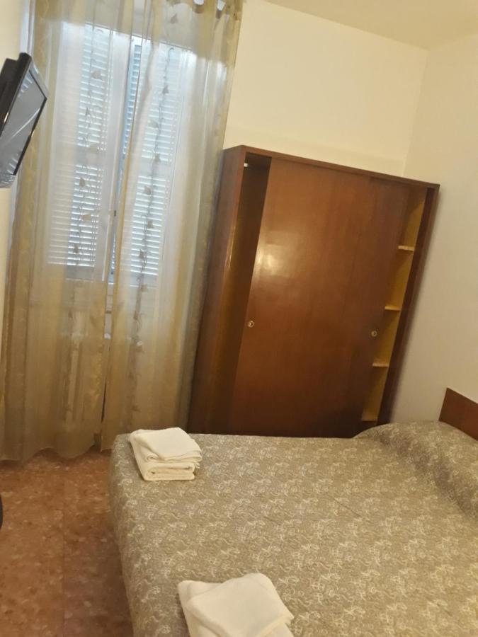 Hotel La Torretta フォリーニョ エクステリア 写真